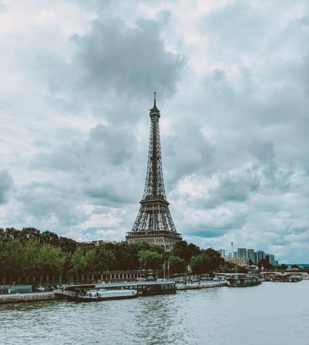 Appartement Magnifique Proche Tour Eiffel Paris